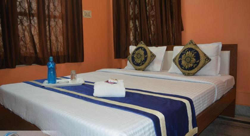 Hotel Orient Residency Kolkata Exterior photo